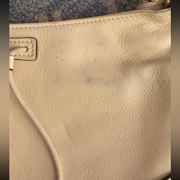 SOLD‼️ Gucci cream leather shoulder bag - Picture 11 of 12